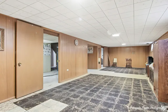 $249,900 | 2015 North Jackson Street, Waukegan, IL 60087