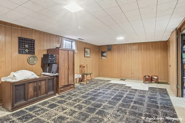 $249,900 | 2015 North Jackson Street, Waukegan, IL 60087