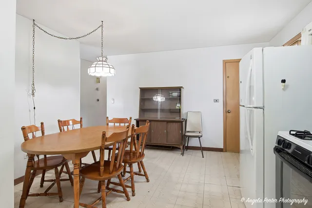 $249,900 | 2015 North Jackson Street, Waukegan, IL 60087