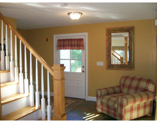 19 Clearing Farm Road Kingston, MA 02364 - Photo 5 of 9 Gallery Image 5