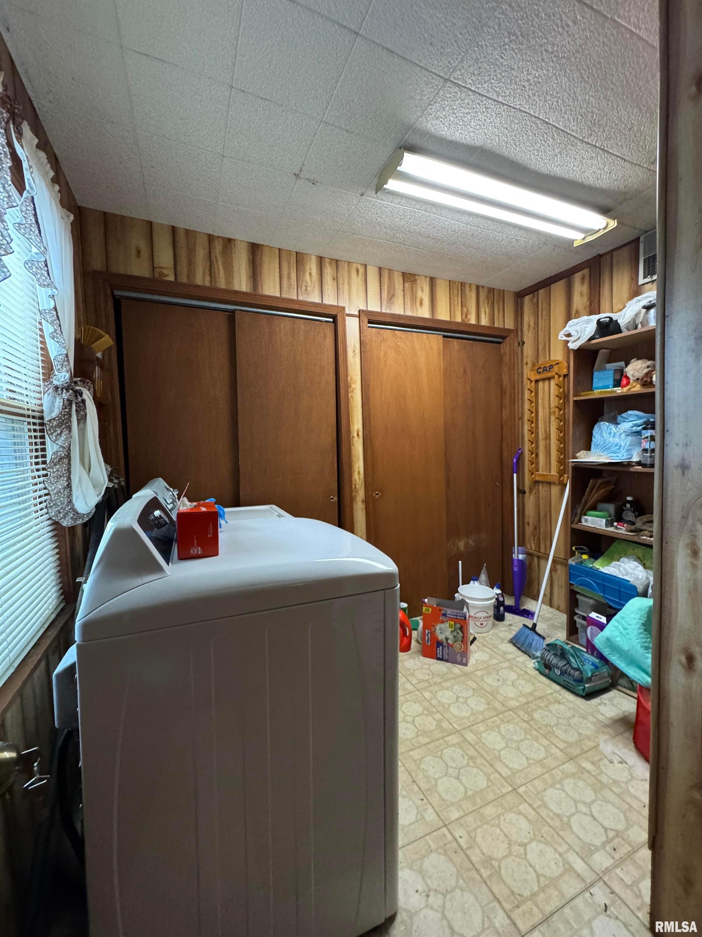 6924 Garden View Lane Springfield, IL 62712 - Photo 20 of 37