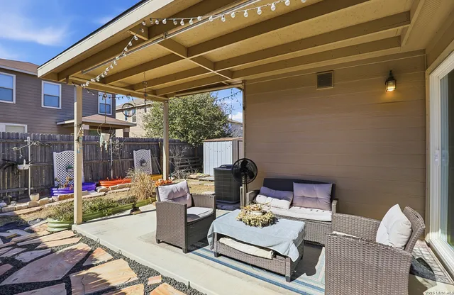 $255,000 | 4427 Donley Bayou, San Antonio, TX 78245