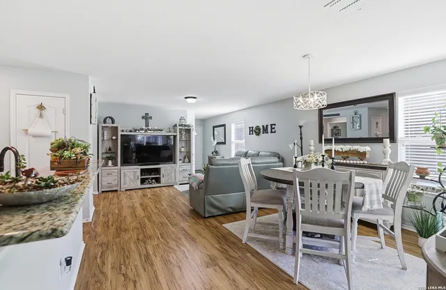 $255,000 | 4427 Donley Bayou, San Antonio, TX 78245