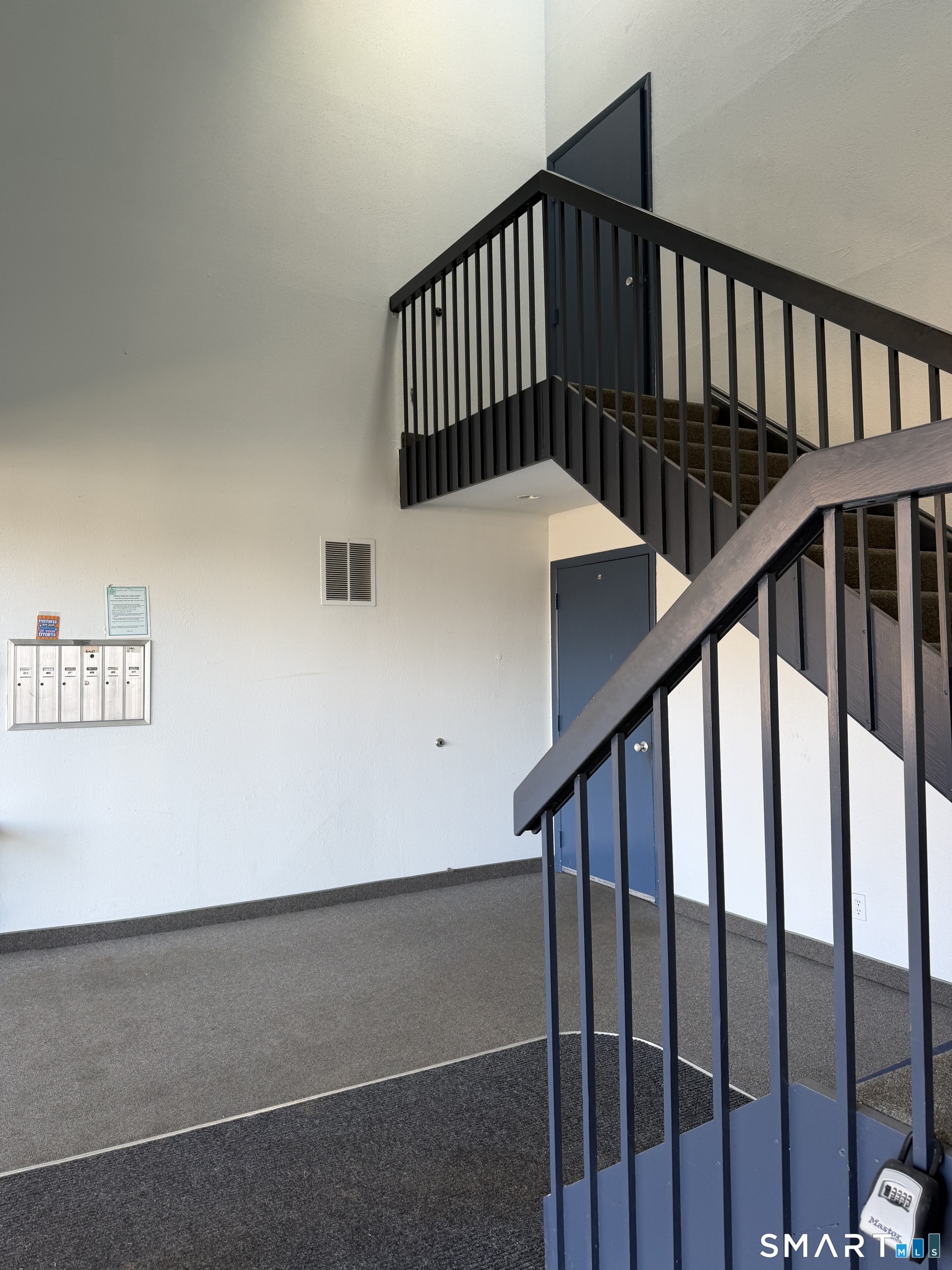 131 Florence Road, Unit 1C Branford, CT 06405 - Photo 3 of 18 a view of entryway