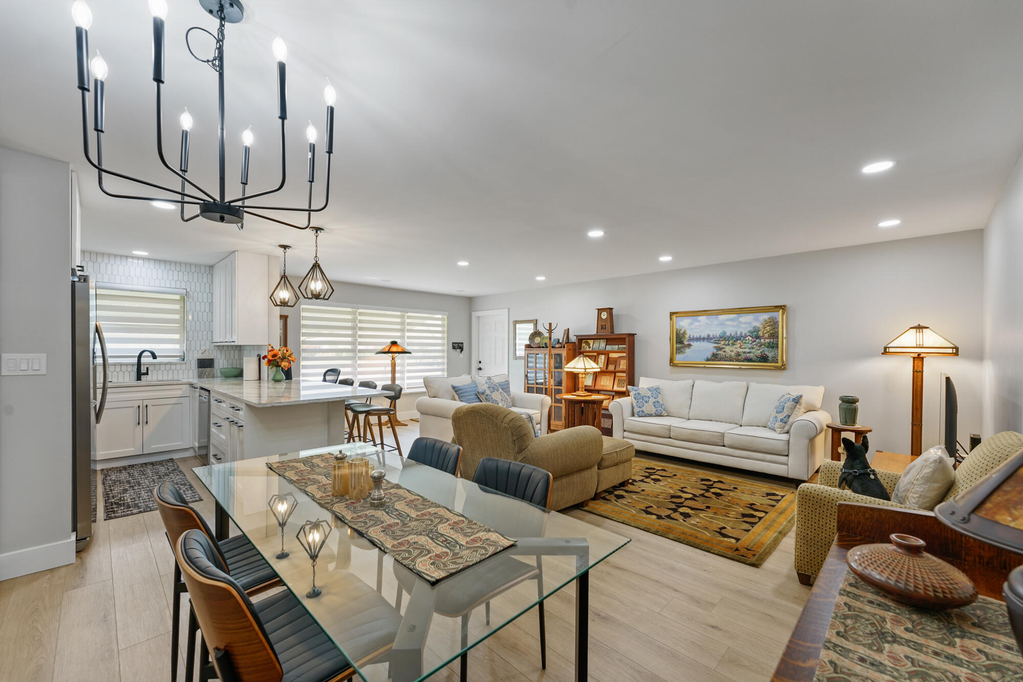 277 West High Point Court, Unit B Delray Beach, FL 33445 - Photo 5 of 46 _DSC8808