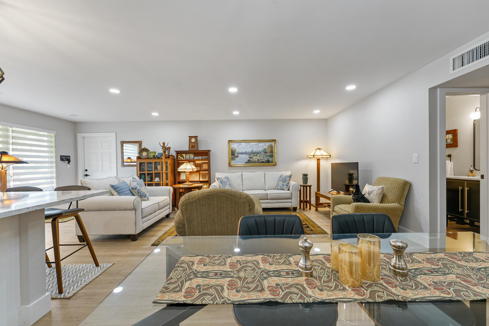 277 West High Point Court, Unit B Delray Beach, FL 33445 - Photo 10 of 46 _DSC8838