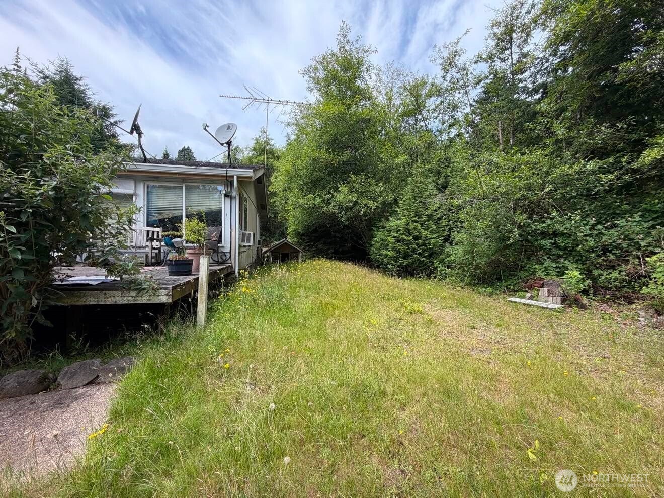 244 North Dubois Road Ariel, WA 98603 - Photo 17 of 34