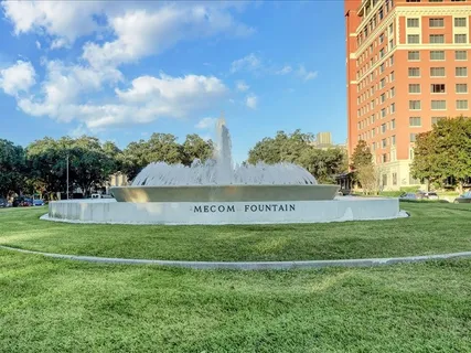 $324,000 | 5000 Montrose Boulevard, Unit 6A, Houston, TX 77006