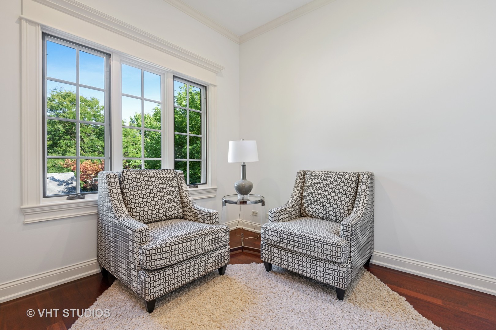 900 Seneca Road Wilmette, IL 60091 - Photo 17 of 32
