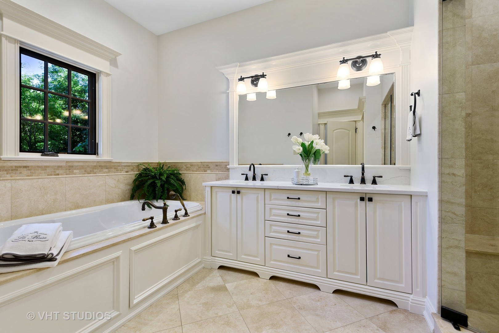 900 Seneca Road Wilmette, IL 60091 - Photo 20 of 32