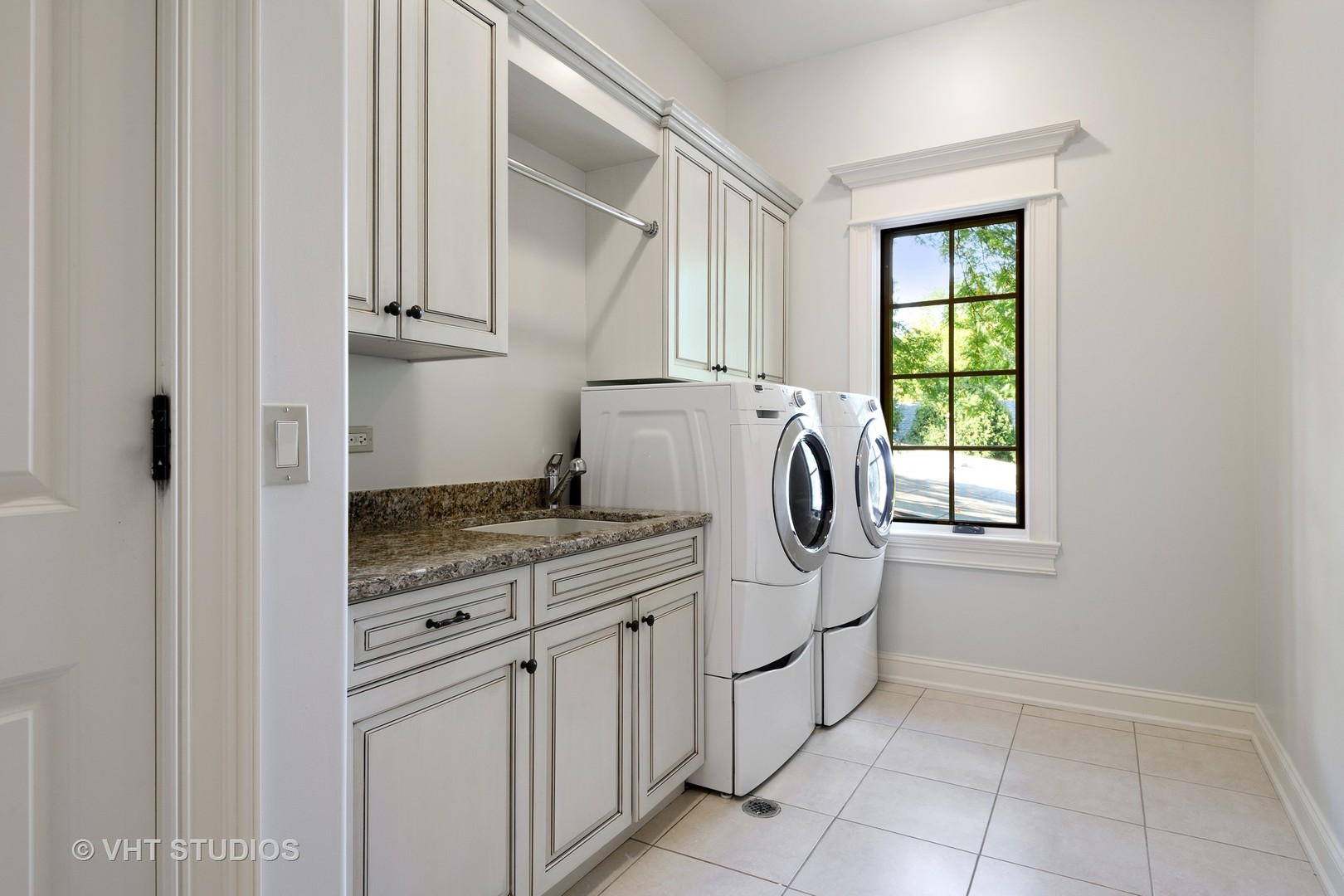 900 Seneca Road Wilmette, IL 60091 - Photo 29 of 32