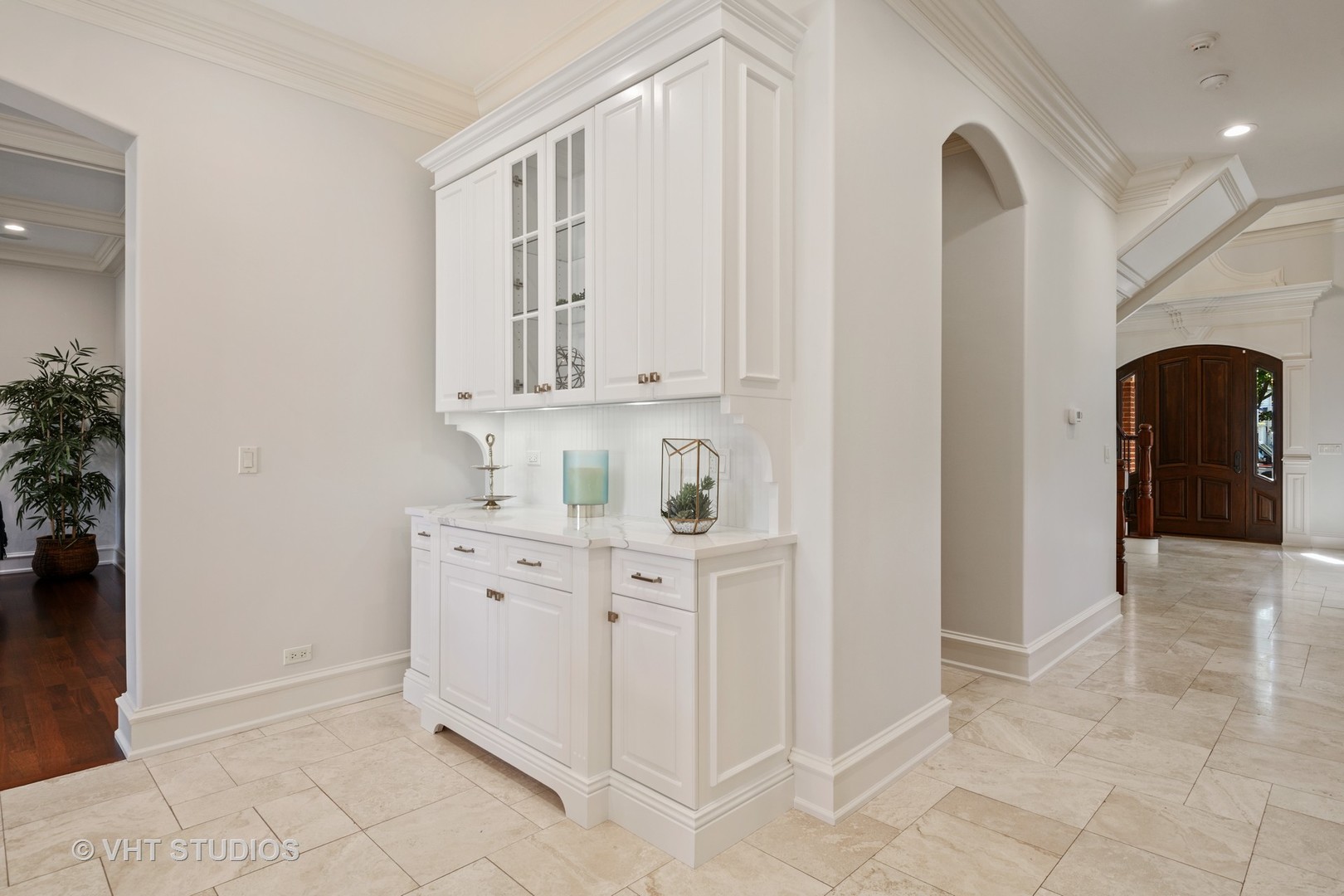 900 Seneca Road Wilmette, IL 60091 - Photo 10 of 32