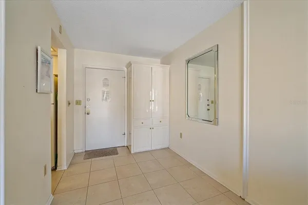 $200,000 | 902 Gibbs Road, Unit 282, Venice, FL 34285