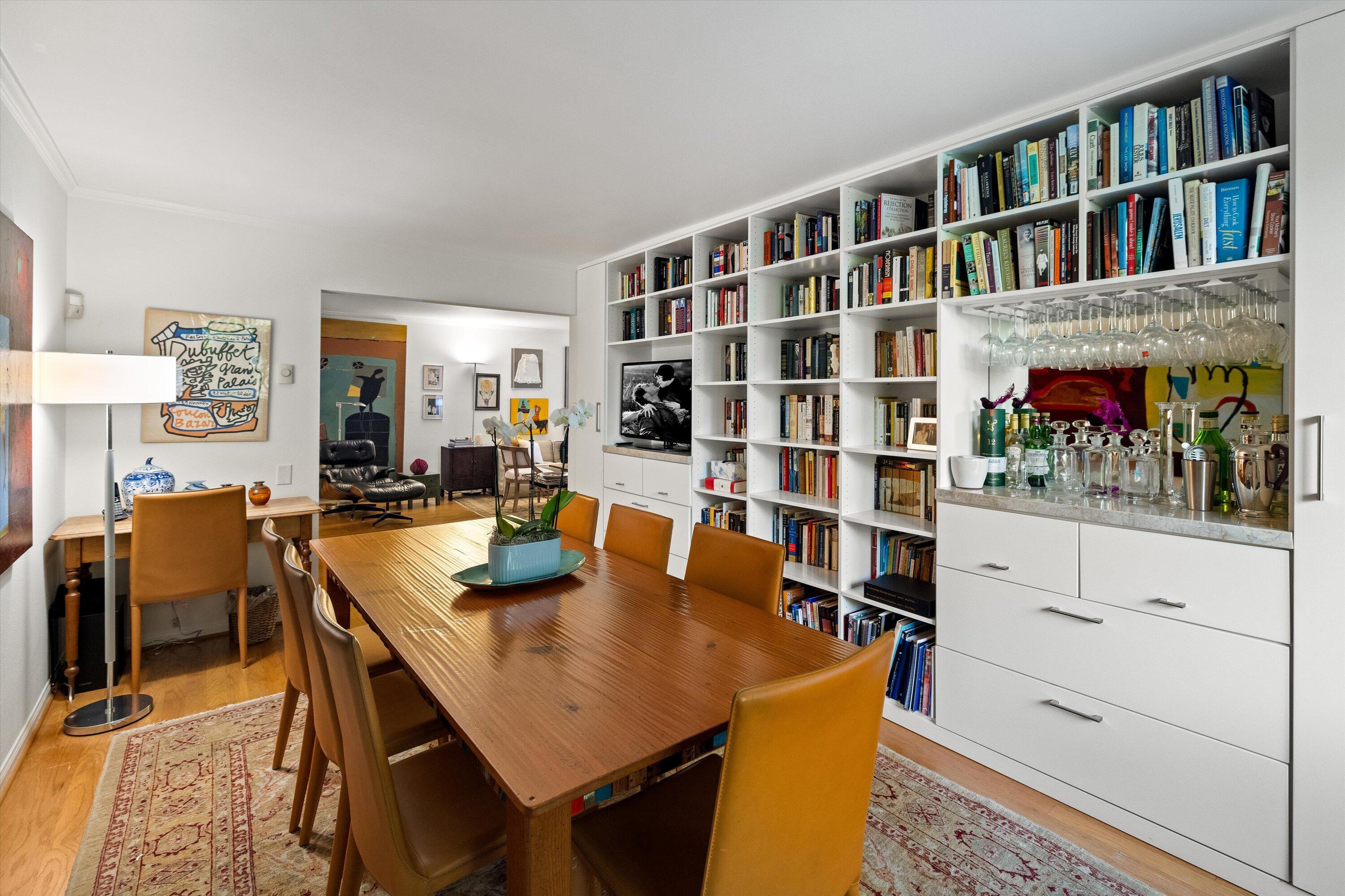 1220 Coast Village Road, Unit 211 Santa Barbara, CA 93108 - Photo 4 of 27 3rd bedroom/dining