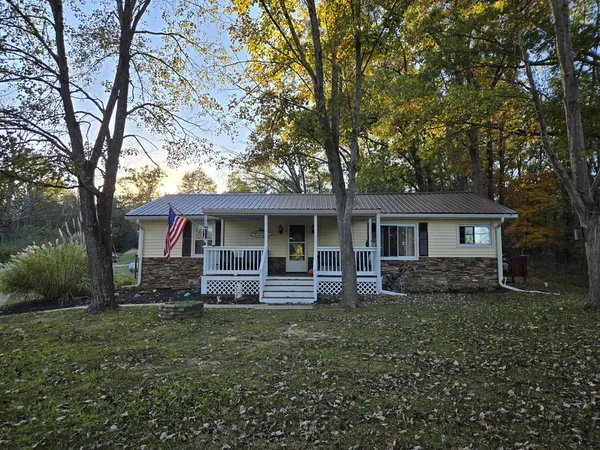 $138,900 | 16737 North County Farm Lane, Mount Vernon, IL 62864