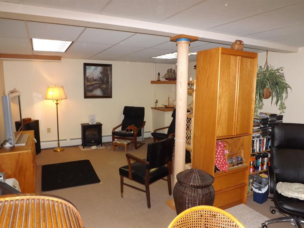 1196 Turnpike Road New Ipswich, NH 03071 - Photo 6 of 12 Gallery Image 6
