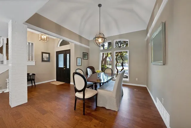 $698,500 | 2907 Arbor Oaks Drive, Arlington, TX 76006