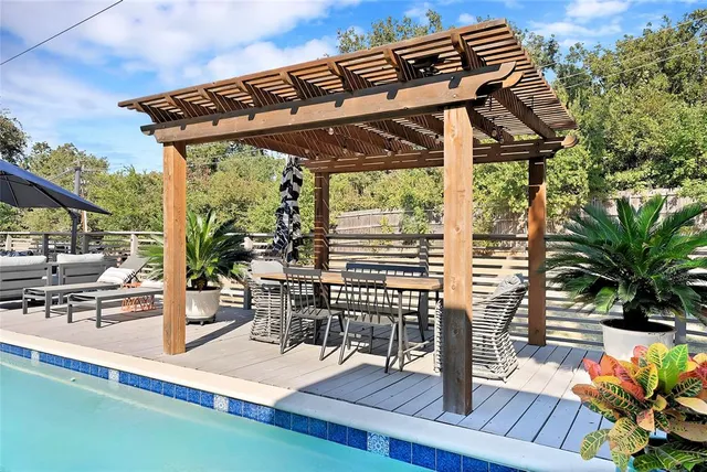 $698,500 | 2907 Arbor Oaks Drive, Arlington, TX 76006