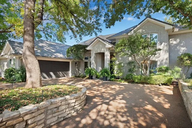 $698,500 | 2907 Arbor Oaks Drive, Arlington, TX 76006