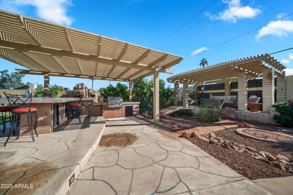 $675,000 | 1265 West Ellis Street, Mesa, AZ 85201