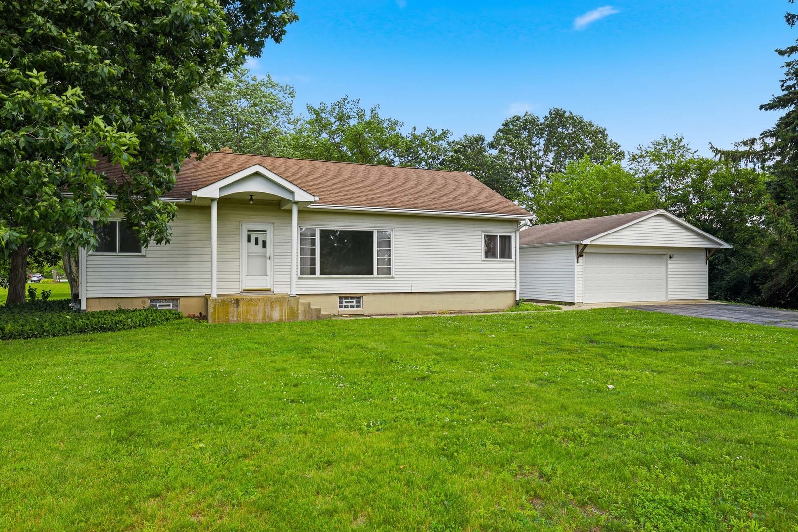 3S103 South Raddant Road Batavia, IL 60510 - Photo 1 of 43