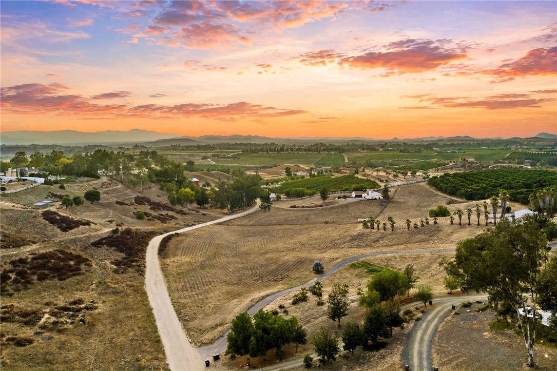 40752 Los Amantes Road Temecula, CA 92592 - Photo 47 of 64