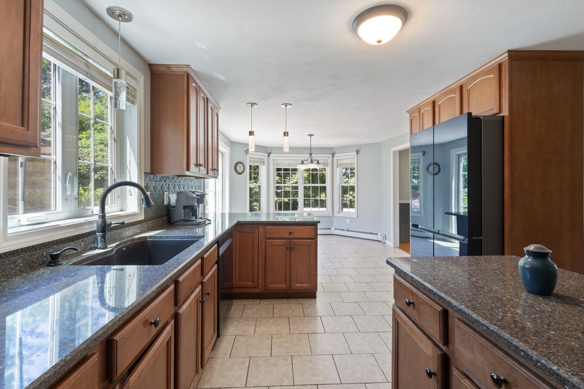 240 Old Nottingham Road Epping, NH 03042 - Photo 8 of 35