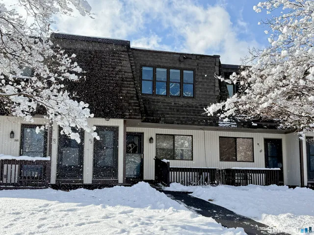 $199,900 | 83 Landing Circle, Unit 83, Suffield, CT 06078