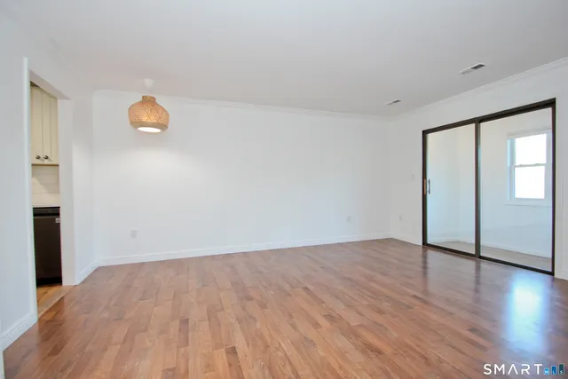 $199,900 | 83 Landing Circle, Unit 83, Suffield, CT 06078