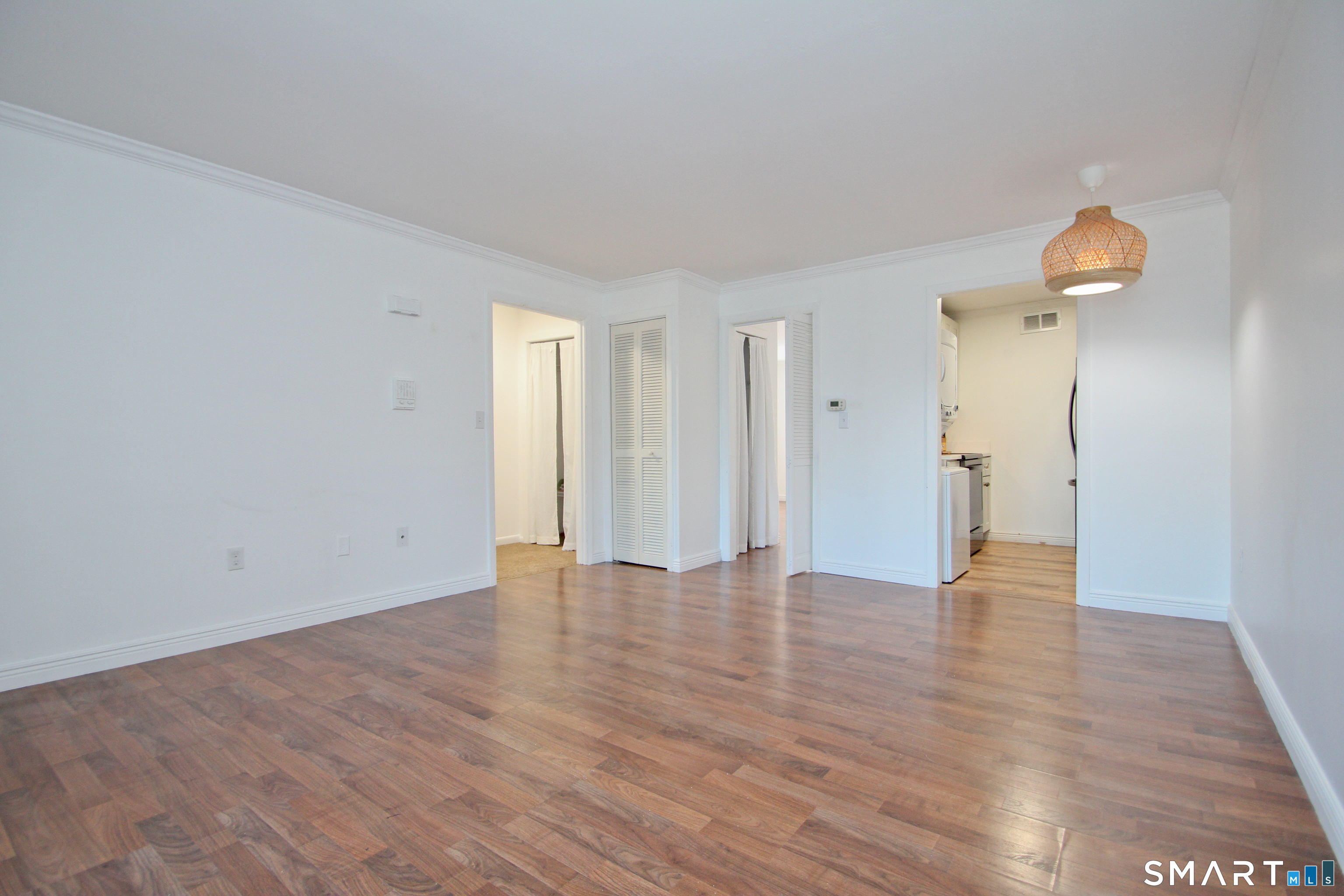 83 Landing Circle, Unit 83 Suffield, CT 06078 - Photo 4 of 19