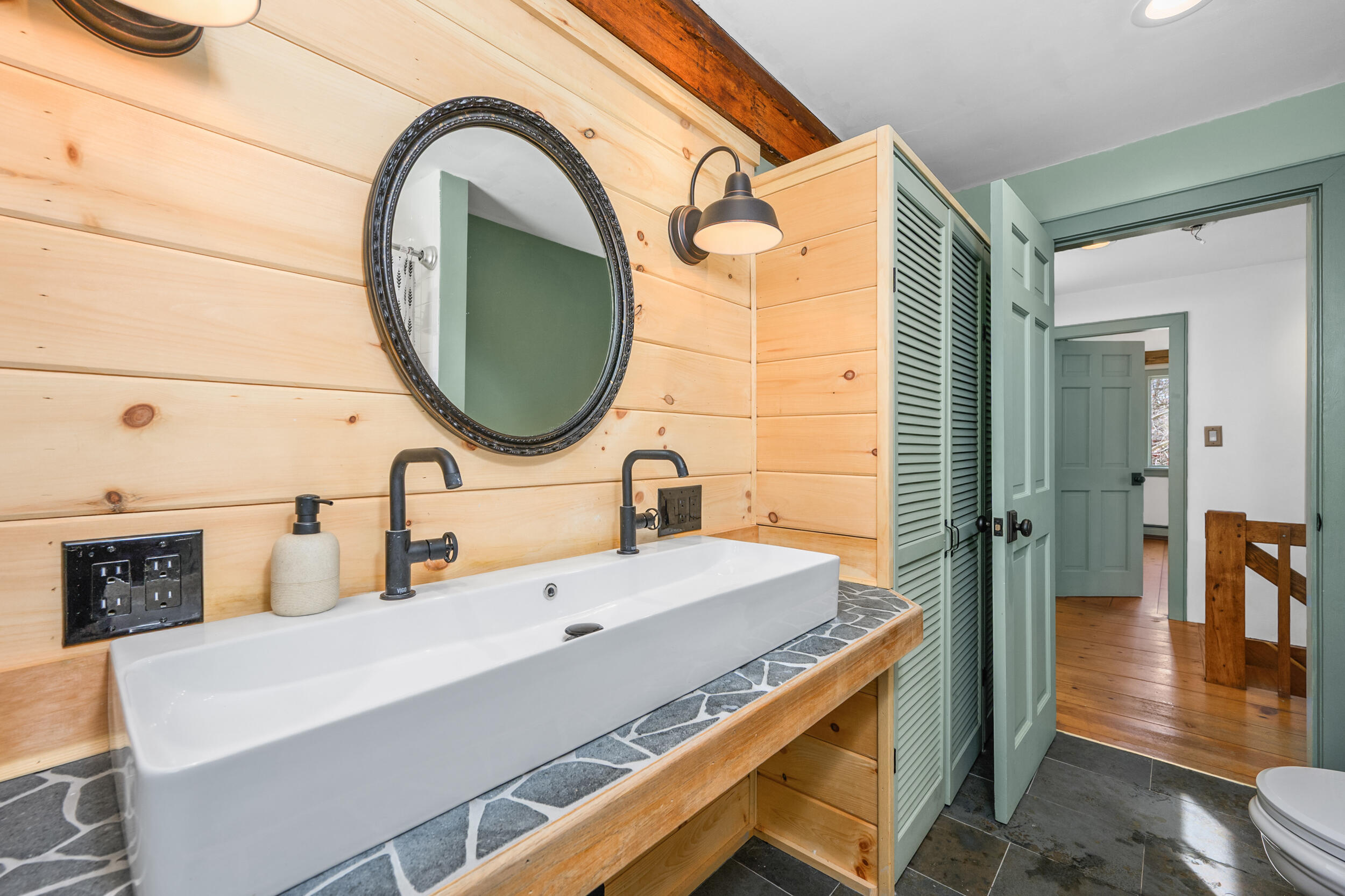 309 Great Fields Road Brewster, MA 02631 - Photo 27 of 44 309GF BathUp2