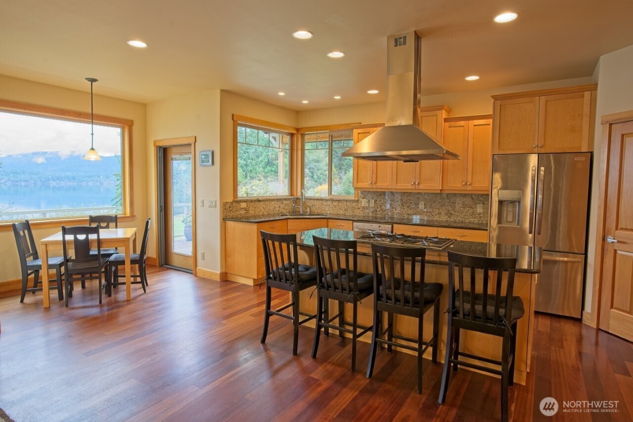 3729 West Sequim Bay Road Sequim, WA 98382 - Photo 9 of 29