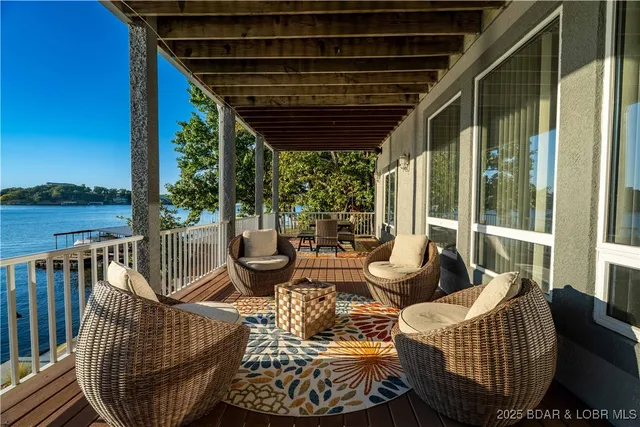$1,850,000 | 415 Gardenia Circle, Sunrise Beach, MO 65079