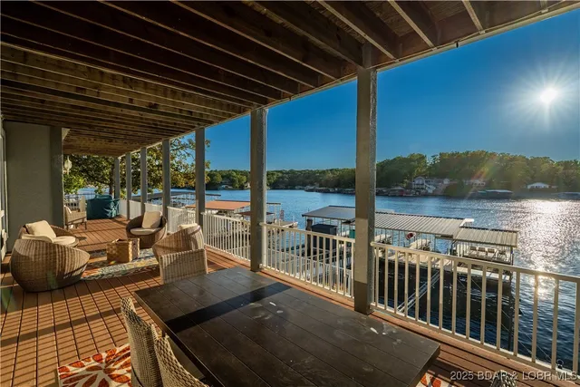 $1,850,000 | 415 Gardenia Circle, Sunrise Beach, MO 65079