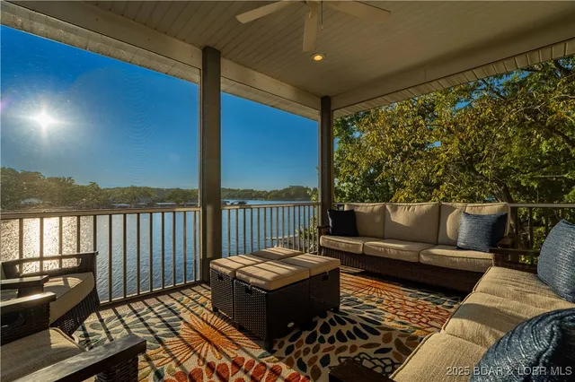 $1,850,000 | 415 Gardenia Circle, Sunrise Beach, MO 65079