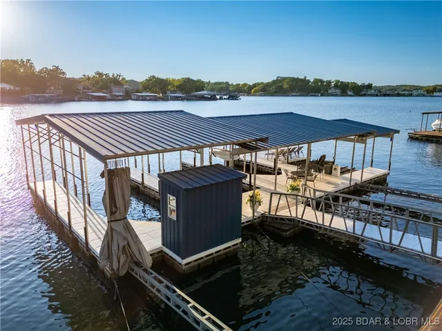 $1,850,000 | 415 Gardenia Circle, Sunrise Beach, MO 65079