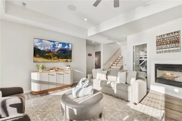 $1,850,000 | 415 Gardenia Circle, Sunrise Beach, MO 65079