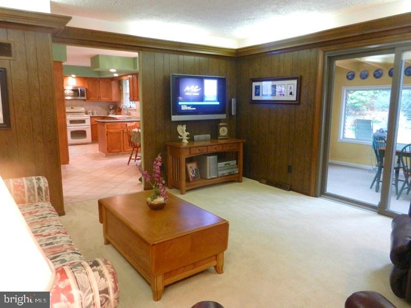 855 Woodbridge Road York, PA 17402 - Photo 14 of 36 Gallery Image 14