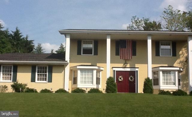855 Woodbridge Road York, PA 17402 - Photo 3 of 36 Gallery Image 3