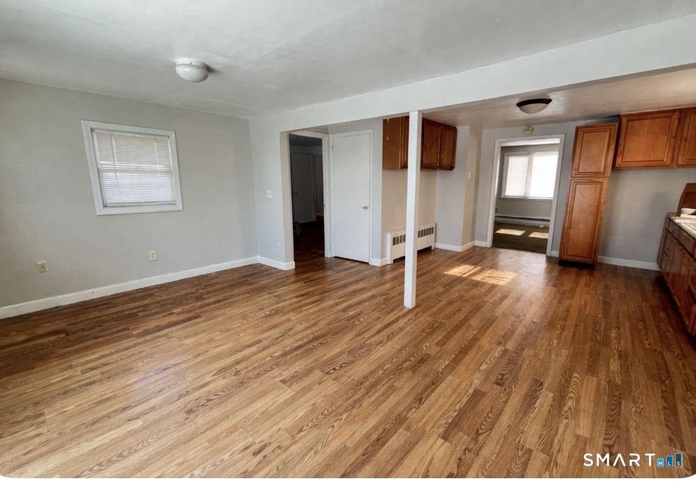 97 Brussels Avenue Wethersfield, CT 06109 - Photo 3 of 10