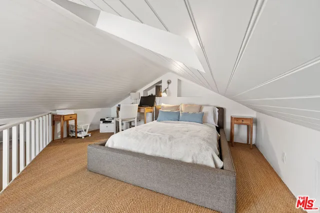 $1,625,000 | 107 Clubhouse Avenue, Venice, CA 90291