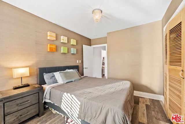 $1,625,000 | 107 Clubhouse Avenue, Venice, CA 90291