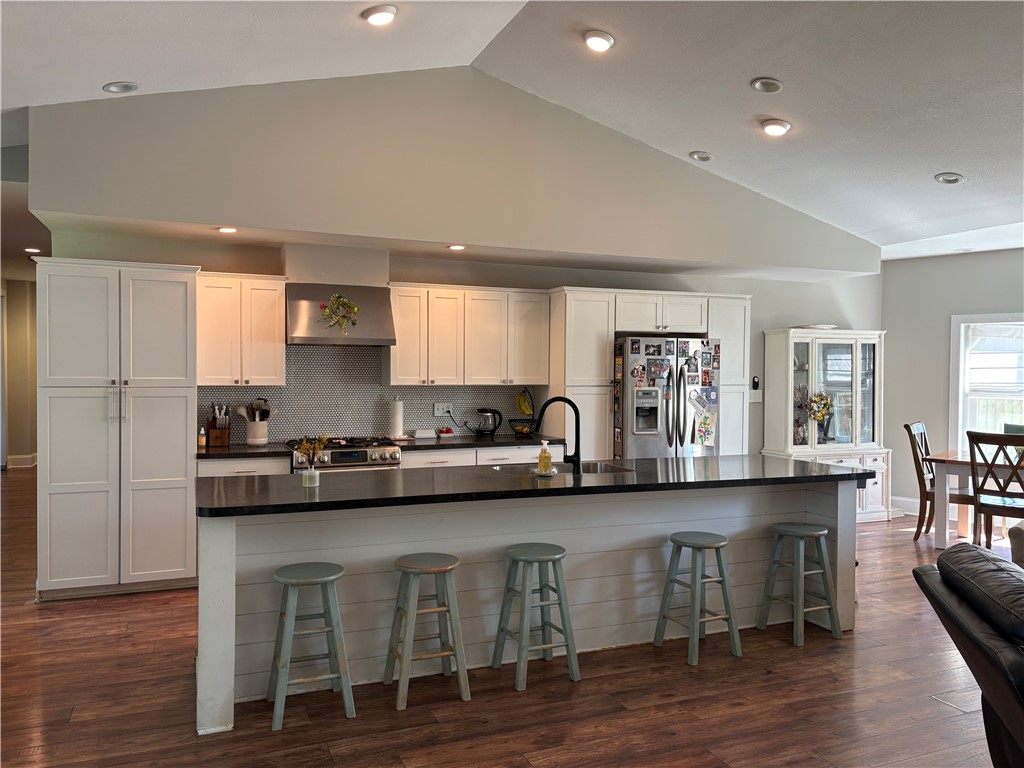 11 Country Club Road Paris, IL 61944 - Photo 8 of 19