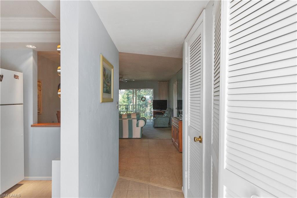 499 Forest Lakes Boulevard, Unit 2304 Naples, FL 34105 - Photo 6 of 21