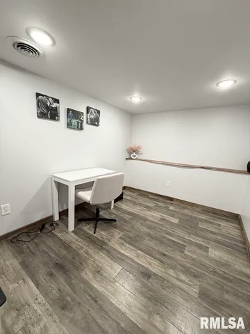 $299,900 | 285 Twin Springs Loop, Anna, IL 62906