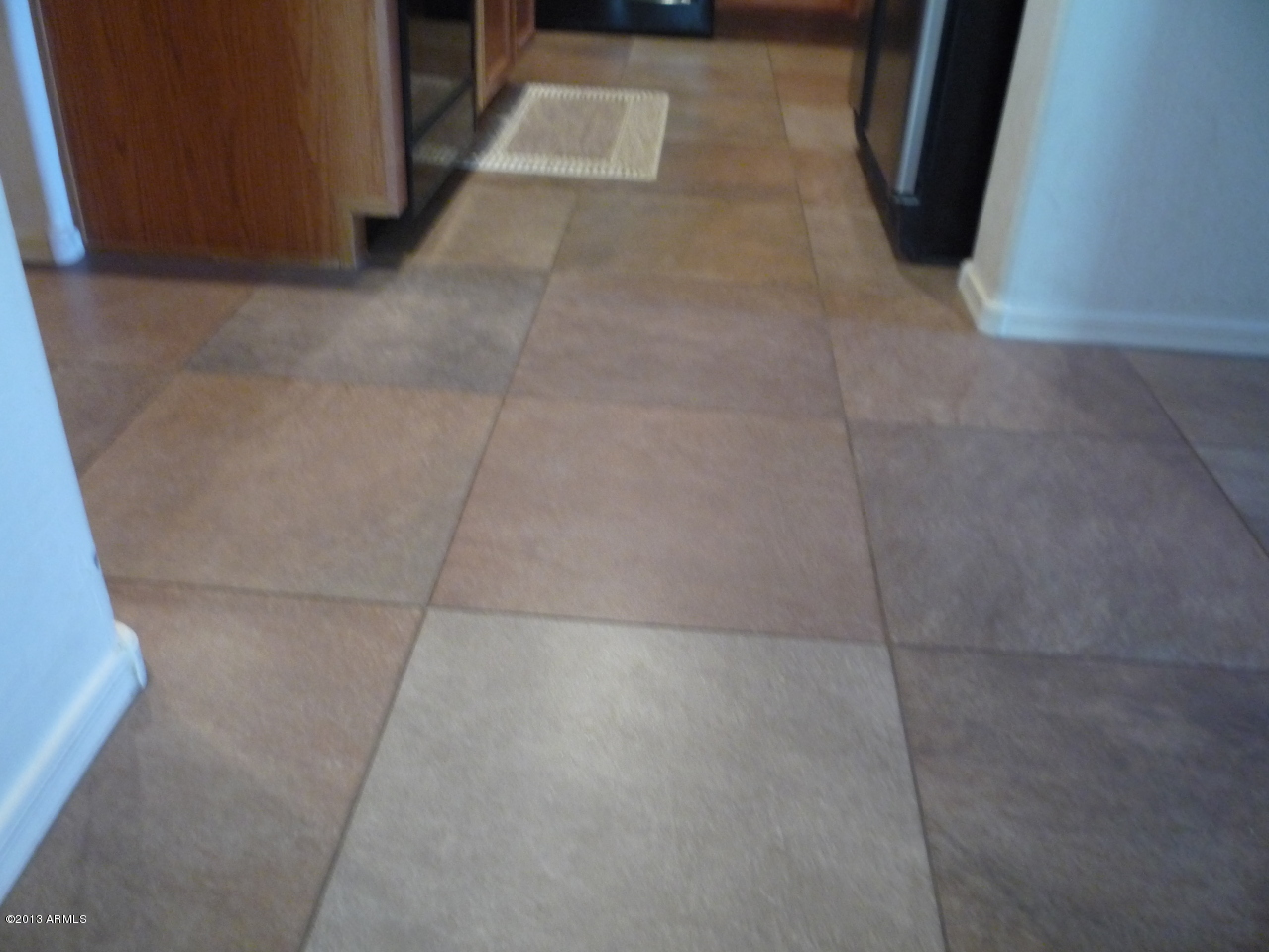 14256 West Calavar Road Surprise, AZ 85379 - Photo 14 of 20 Tile
