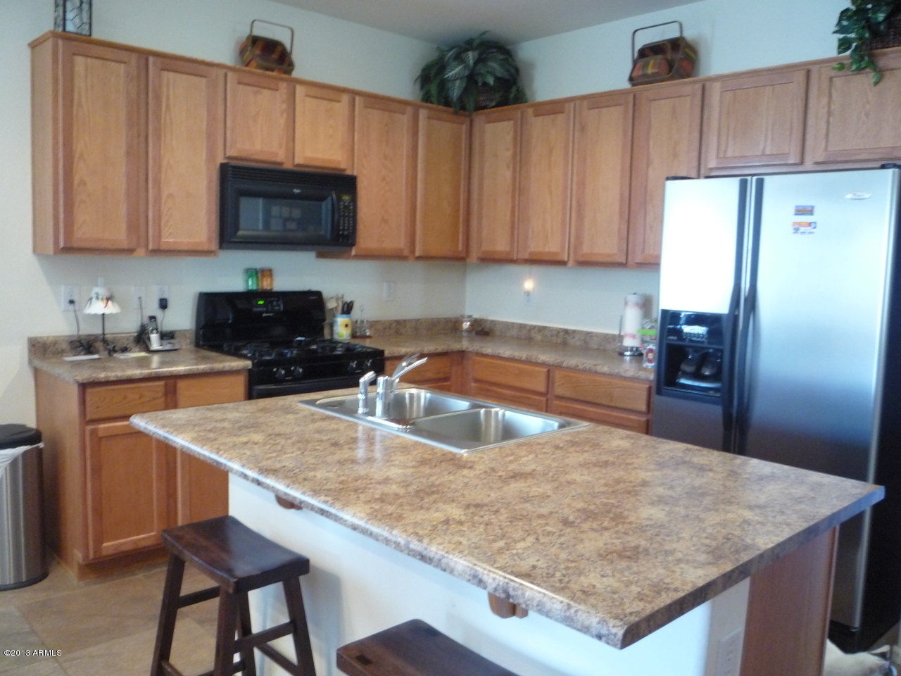 14256 West Calavar Road Surprise, AZ 85379 - Photo 3 of 20 Kitchen