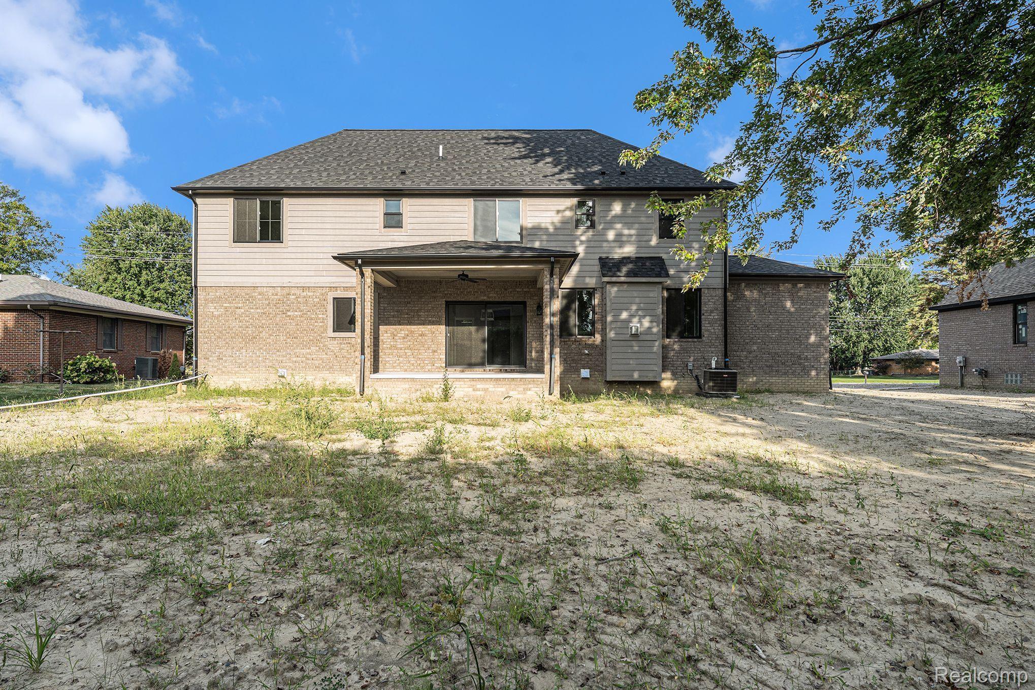 47745 Card Road Macomb, MI 48044 - Photo 26 of 29 Gallery Image 26