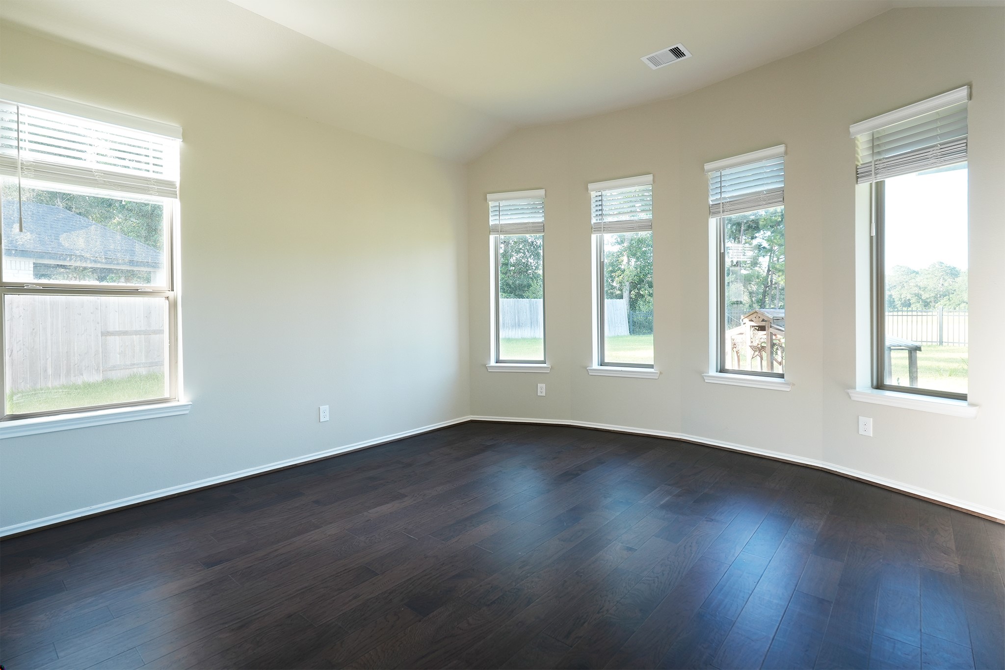 3130 Rising Fir Lane Conroe, TX 77385 - Photo 9 of 15