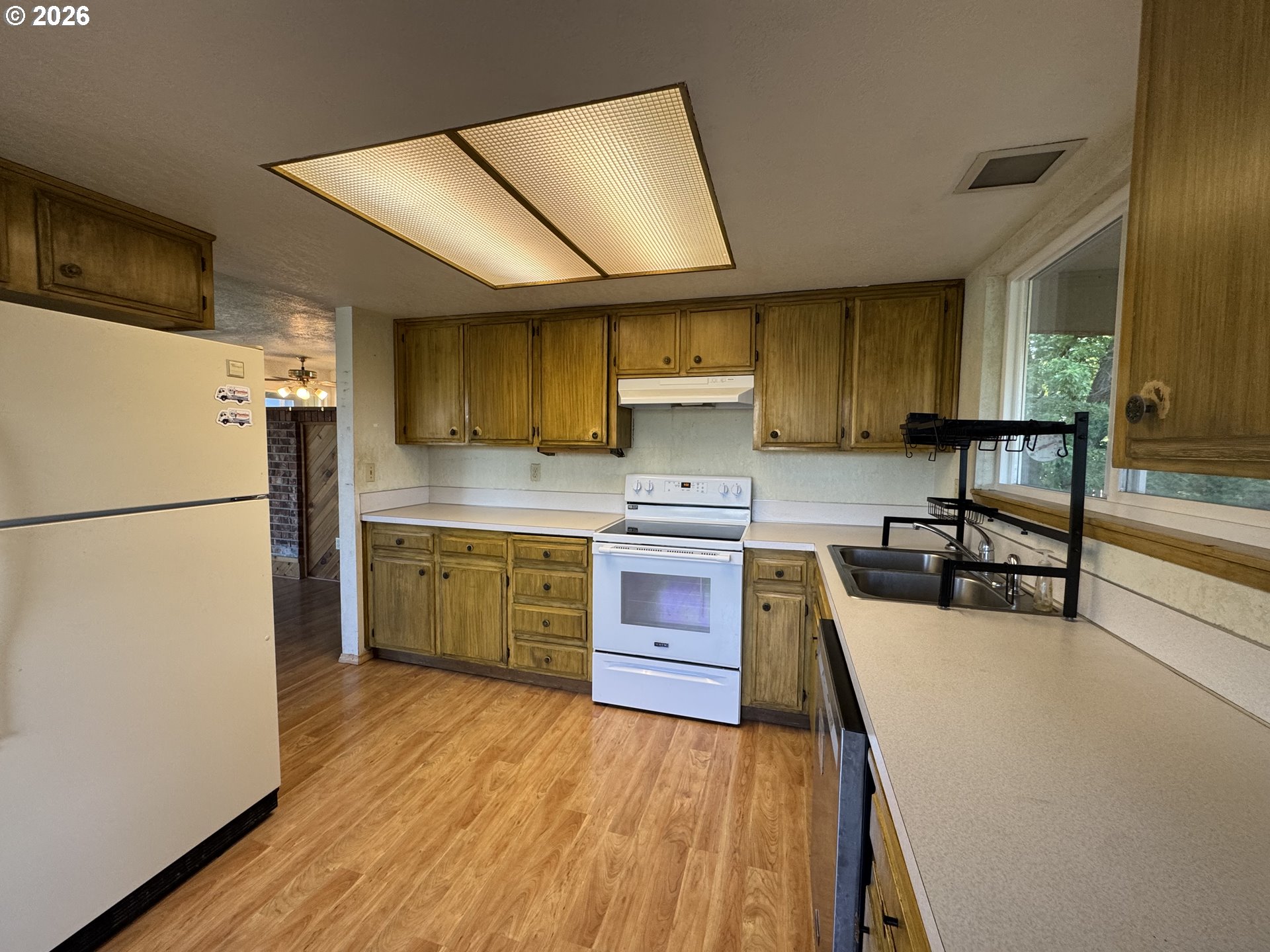 3320 Southwest Ladow Avenue Pendleton, OR 97801 - Photo 9 of 30